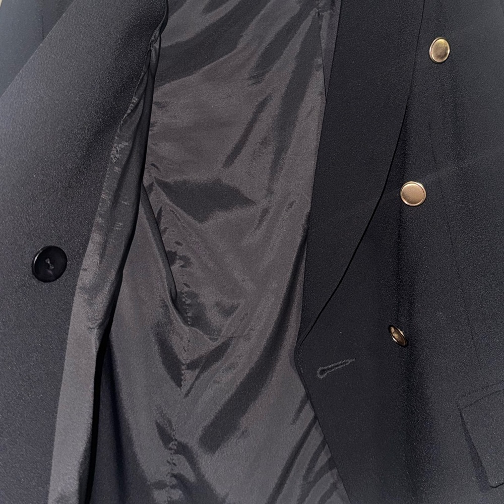 Double Breasted Blazer w/ Gold Buttons ✨ - Picture 4 of 4